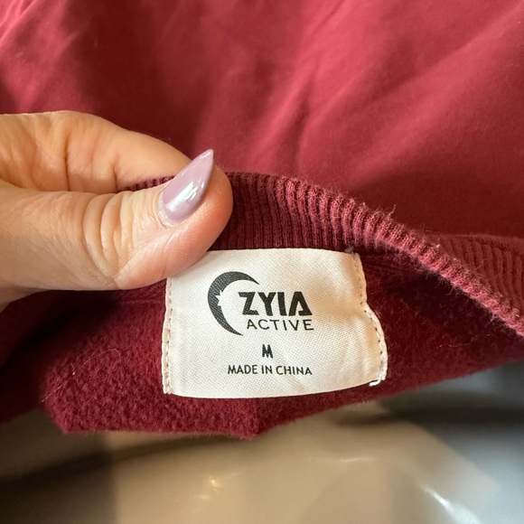 Zyia Claret Relaxation Sweatshirt - Picture 3 of 3